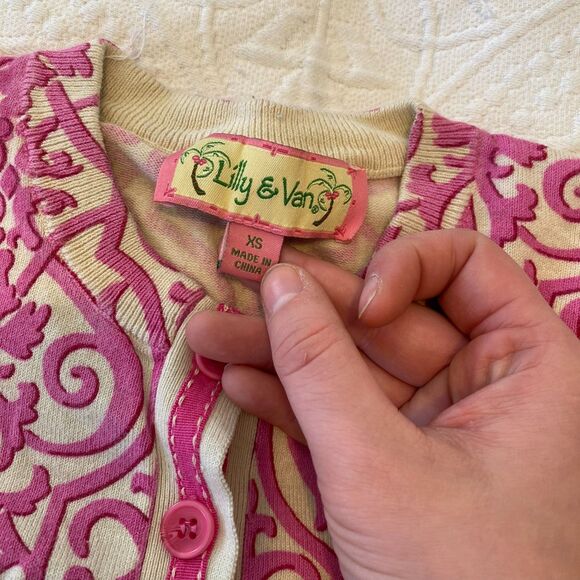 Lilly and Van size XS Victorian Baroque Pattern Preppy Country Club Cardigan - Picture 3 of 9